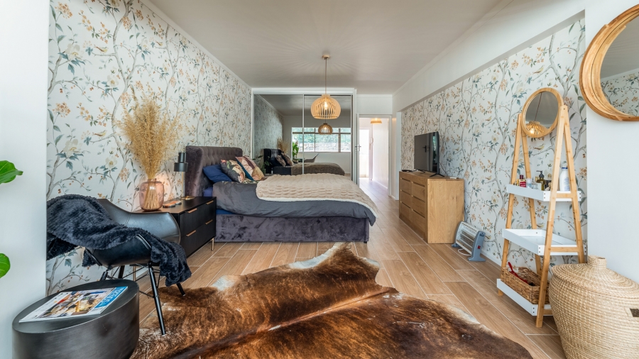 To Let 2 Bedroom Property for Rent in Sea Point Western Cape